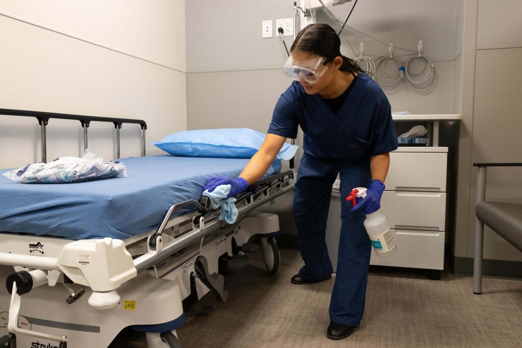 1 Stone Solutions medical facility janitorial services and maintenance cleaning services