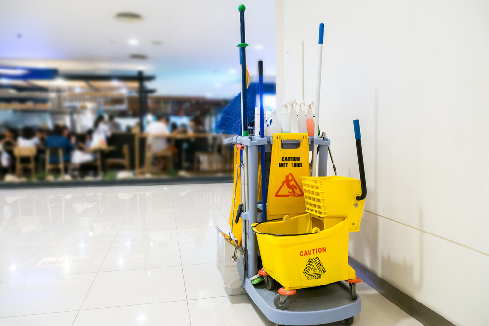5 Signs You Need to Hire a New Commercial Cleaning Company